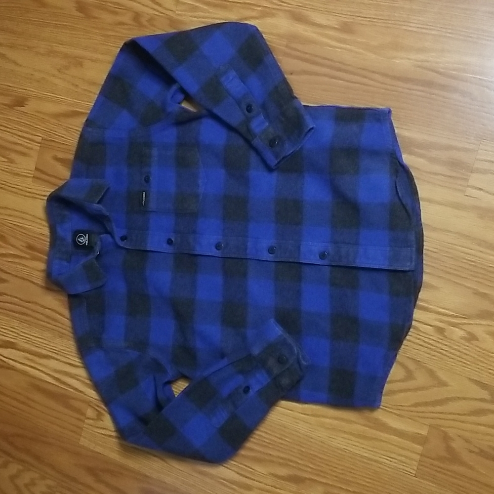 Volcom flannel shirt size med y10‎
